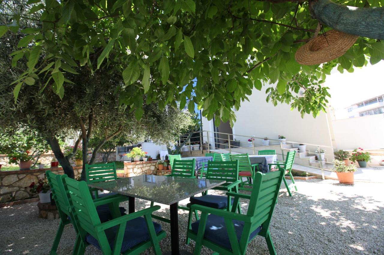 Hotel Golden Ksamil Kültér fotó