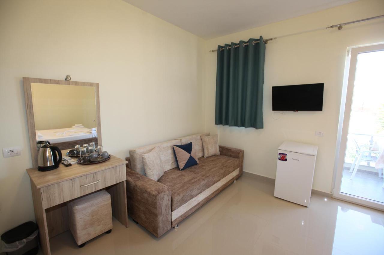 Hotel Golden Ksamil Kültér fotó